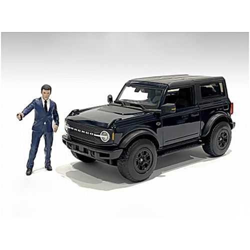 Figurine - The Dealership Male Salesperson for 1/18 Scale Models - American Diorama - Modalova