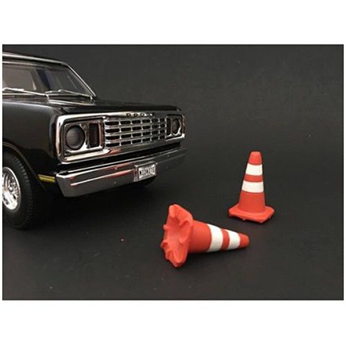 Traffic Cones - Accessory For 1:24 Models Blister Pack, Set of 4 - American Diorama - Modalova