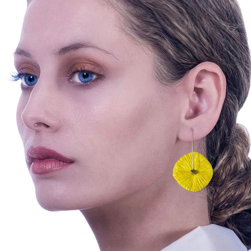 Flower Earrings Made From Papier-Mâché Yellow I Anthos - No Jewelry - Modalova