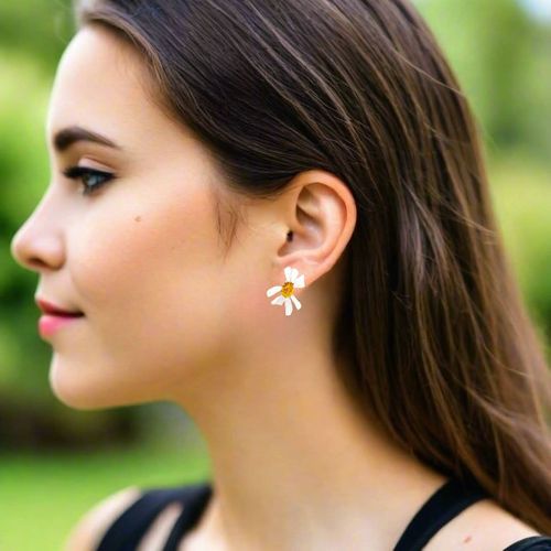 Silver Stud Earrings Daisies - Anna Stypsianou - Modalova