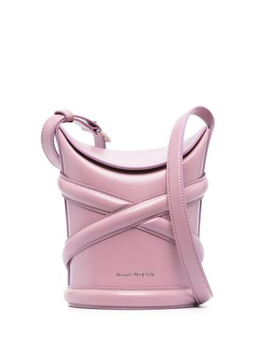 The Curve Leather Bucket Bag - Alexander McQueen - Modalova
