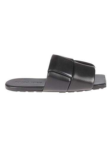 Patch Leather Flat Sandals - Bottega Veneta - Modalova