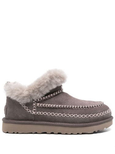 Classic Ultra Mini Alpine Boots - Ugg Australia - Modalova