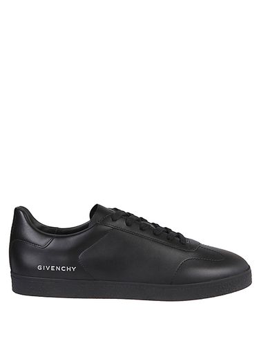 GIVENCHY - Town Sneakers - Givenchy - Modalova