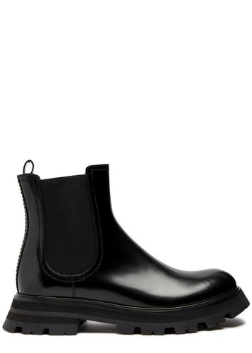 Glossed Leather Chelsea Boots - - 4 - Alexander McQueen - Modalova