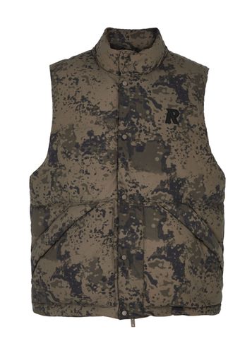 Camouflage-print Quilted Shell Gilet - - M - Represent - Modalova