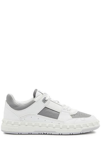 Freedots Panelled Leather Sneakers - - 40 (IT40 / UK6) - Valentino Garavani - Modalova