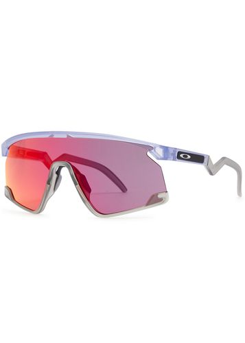 Oakley Bxtr Mask Sunglasses - Lilac - Oakley - Modalova