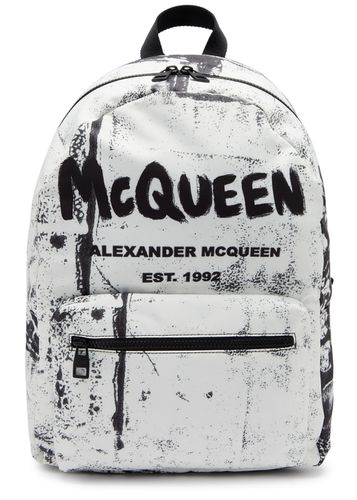 Metropolitan Printed Nylon Backpack - Black - Alexander McQueen - Modalova