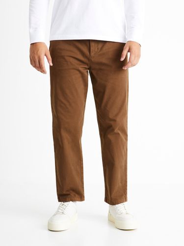 Celio Cochicrop Trousers Brown - Celio - Modalova