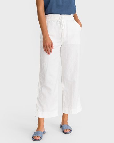 GAP Trousers White - GAP - Modalova