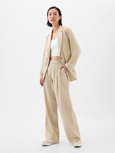 GAP Trousers Beige - GAP - Modalova