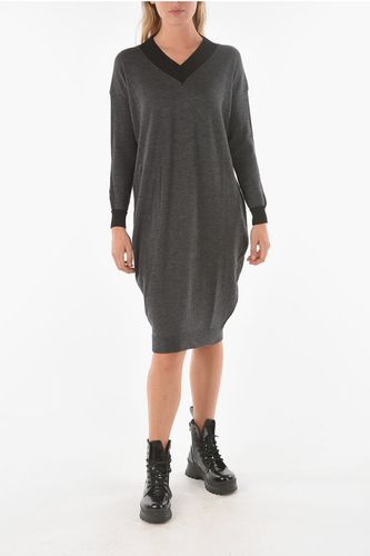 Knitted SWAPS Midi Dress with V Neckline Größe L - Ixos - Modalova