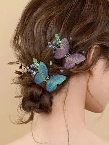 Fashion Women's Hair Accessories 2Pcs Artificial Crystal Butterfly Embroidery Hair Clips - DressLily.com - Modalova