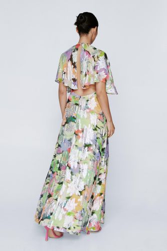 Womens Petite Metallic Floral Print Angel Sleeve Dress - - 4 - Nasty Gal - Modalova