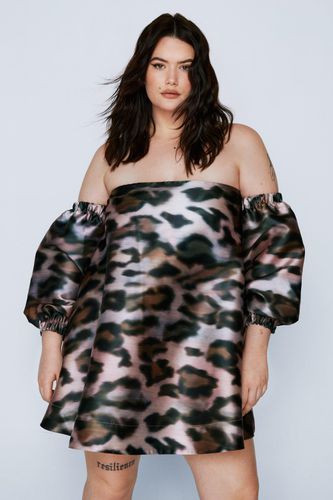 Womens Plus Size Leopard Print Bardot Structured Mini Dress - - 22 - Nasty Gal - Modalova