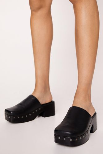 Womens Real Leather Studded Square Toe Clogs - - 3 - Nasty Gal - Modalova