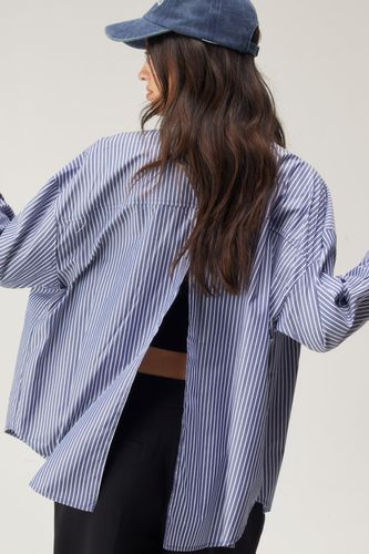 Womens Stripe Split Back Oversized Tailored Shirt - - 4 - Nasty Gal - Modalova