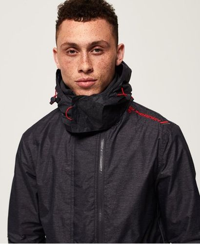 Chaqueta técnica cortavientos con capucha, cremallera y botones - Superdry - Modalova