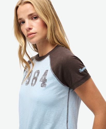 Women's Athletic Essentials Raglan Fitted T-Shirt Light Blue / Blue Fog/Dark Chocolate Brown - Size: 10 - Superdry - Modalova