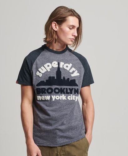 Men's Herren Vintage Great Outdoors T-Shirt mit Raglanärmeln und Applikation, Größe: S - Größe: S - Superdry - Modalova