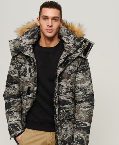 Men's Faux Fur Hooded Everest Parka Jacket / Washed Khaki Print - Size: M - Superdry - Modalova