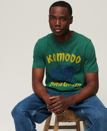 Men's x Komodo Classic Dragon T-Shirt / Pine - Size: L - Superdry - Modalova
