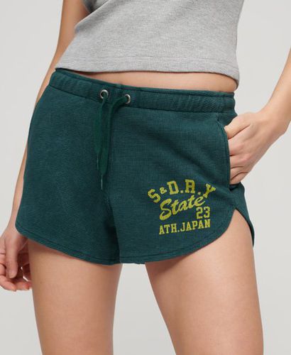 Women's Athletic Essential Waffle Shorts Green / Dark Pine Green - Size: 14 - Superdry - Modalova