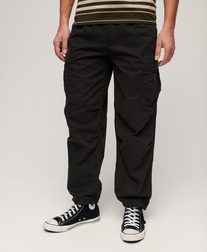 Men's Organic Cotton Vintage Parachute Cargo Pants Black / Jet Black - Size: 32/32 - Superdry - Modalova