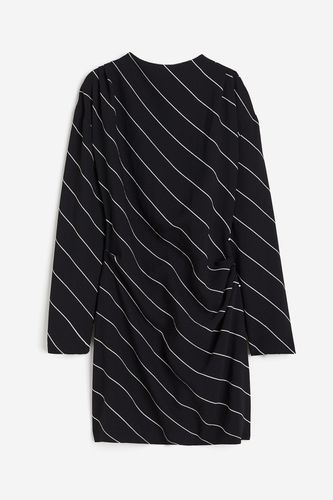 Drapiertes Kleid Schwarz/Weiß gestreift, Alltagskleider in Größe L. Farbe: - H&M - Modalova