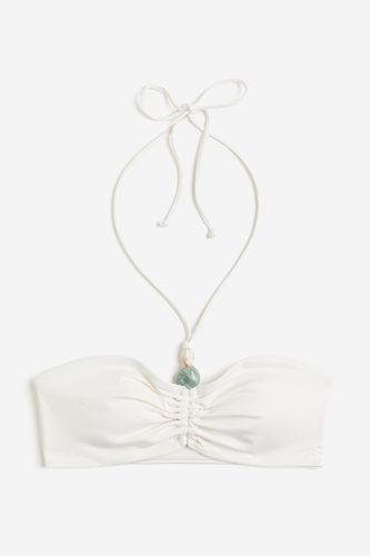 Wattiertes Bandeau-Bikinitop Weiß, Bikini-Oberteil in Größe 44. Farbe: - H&M - Modalova