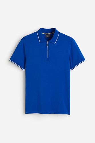 Poloshirt mit Zipper in Slim Fit Knallblau, Poloshirts Größe M. Farbe: - H&M - Modalova