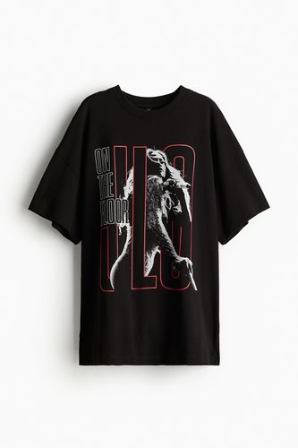 Oversized T-Shirt mit Print Schwarz/Jennifer Lopez in Größe XXS. Farbe: - H&M - Modalova
