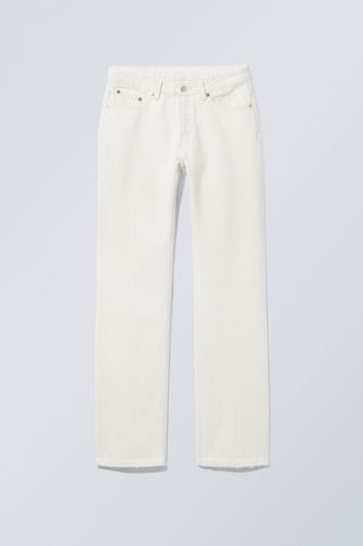 Jeans Pin mit geradem Bein Weiß, Straight in Größe 24/34. Farbe: - Weekday - Modalova