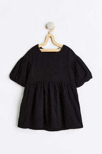 Kleid aus Seersucker Schwarz, Kleider in Größe 122. Farbe: - H&M - Modalova