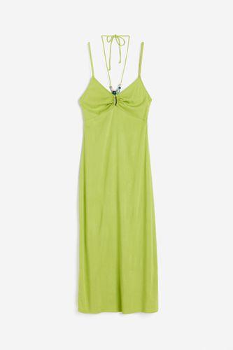 Slipkleid mit Perlendetail Olivgrün, Alltagskleider in Größe XXL. Farbe: - H&M - Modalova