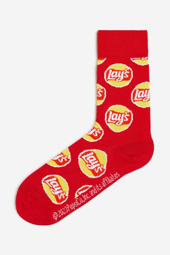 Socken mit Motiv Rot/Lay's in Größe 40/42. Farbe: - H&M - Modalova