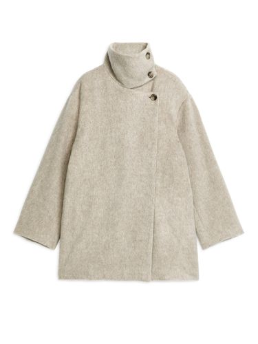Mantel mit Stehkragen Beige meliert, Mäntel in Größe 38. Farbe: melange - Arket - Modalova