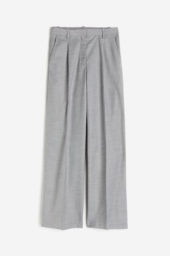Weite Hose Grau, Anzughosen in Größe 46. Farbe: - H&M - Modalova