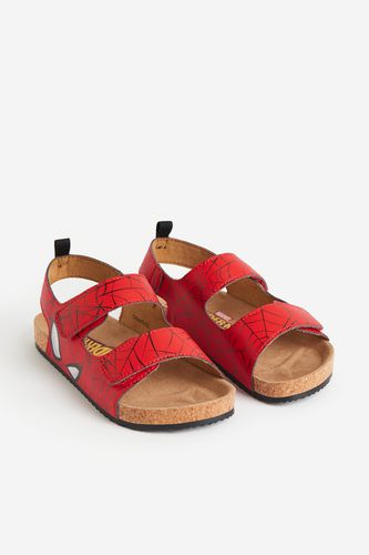 Sandalen mit Motiv Rot/Spiderman in Größe 34. Farbe: - H&M - Modalova