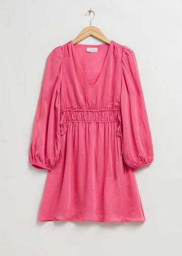 Kleid mit V-Ausschnitt und Kordelzug Rosa, Alltagskleider in Größe 40. Farbe: - & Other Stories - Modalova