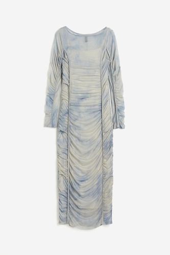 Gerafftes Bodycon-Kleid Hellbeige/Batikmuster, Alltagskleider in Größe XXS. Farbe: - H&M - Modalova