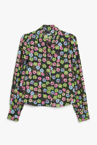 Bluse mit Puffärmeln Schwarze Blumen, Blusen in Größe XS. Farbe: - Monki - Modalova