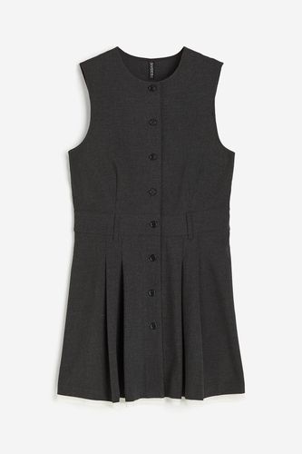 Kleid mit Plisseefalten Dunkelgrau, Alltagskleider in Größe M. Farbe: - H&M - Modalova