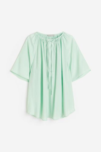 Bluse in Oversize-Passform Hellgrün, Blusen Größe L. Farbe: - H&M - Modalova