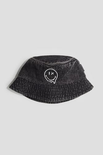 Bucket Hat mit Stickerei Dunkelgrau/SmileyWorld®, Hut in Größe 158/170. Farbe: - H&M - Modalova