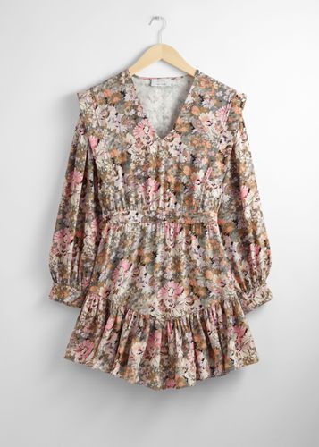 Voluminöses Minikleid mit V-Ausschnitt Rosa/Weiß/Beige, Alltagskleider in Größe L. Farbe: - & Other Stories - Modalova