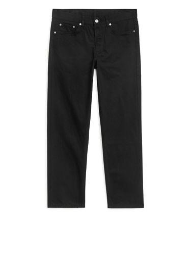 PARK CROPPED Regular Straight Jeans Nicht verblassendes Schwarz in Größe 29/30. Farbe: - Arket - Modalova