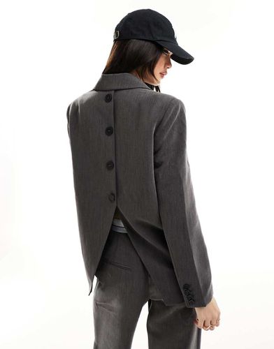 Blazer sartoriale scuro con bottoni sul retro in coordinato - 4th & Reckless - Modalova