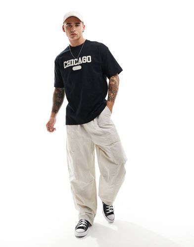 Cotton On - T-shirt oversize nera con stampa "Chicago" - Cotton:On - Modalova